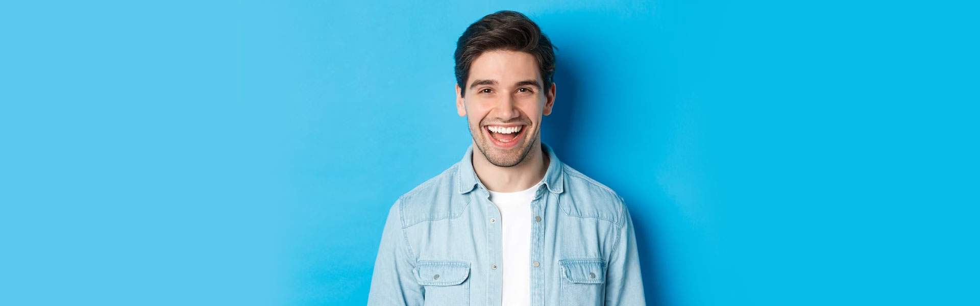 Tooth Extractions: Choosing Between a Dentist and an Oral Surgeon